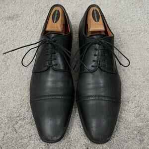 Santoni Classico Black Cap Toe Leather Dress Shoe Mens 10.5 D (UK 9.5) Brogue